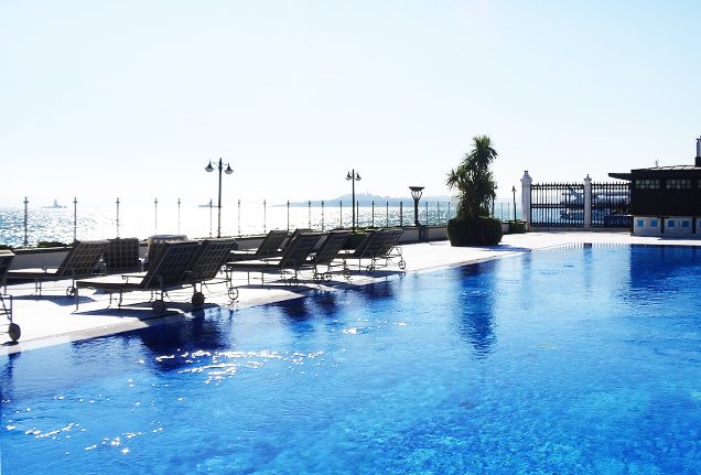Kim Hopkins - Four Seasons hotel Istanbul at the Bosphorus Pool