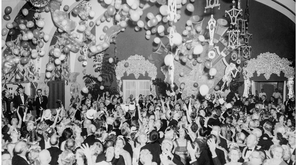 A historic New Years Eve photo at the Surf Club Resort, Miami beach