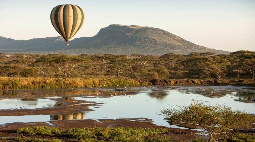 Hot-air balloon in Serengeti