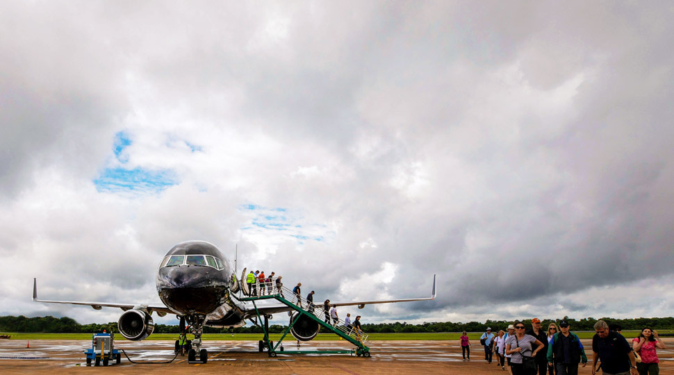 Wofs Private Jet Getting Off Plane Alt Crop