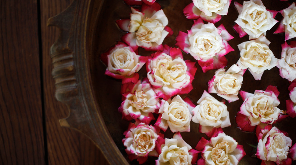 Roses in a spa bowl