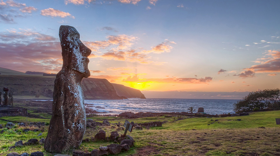 What,beautiful,easter,island,statues,and,nature